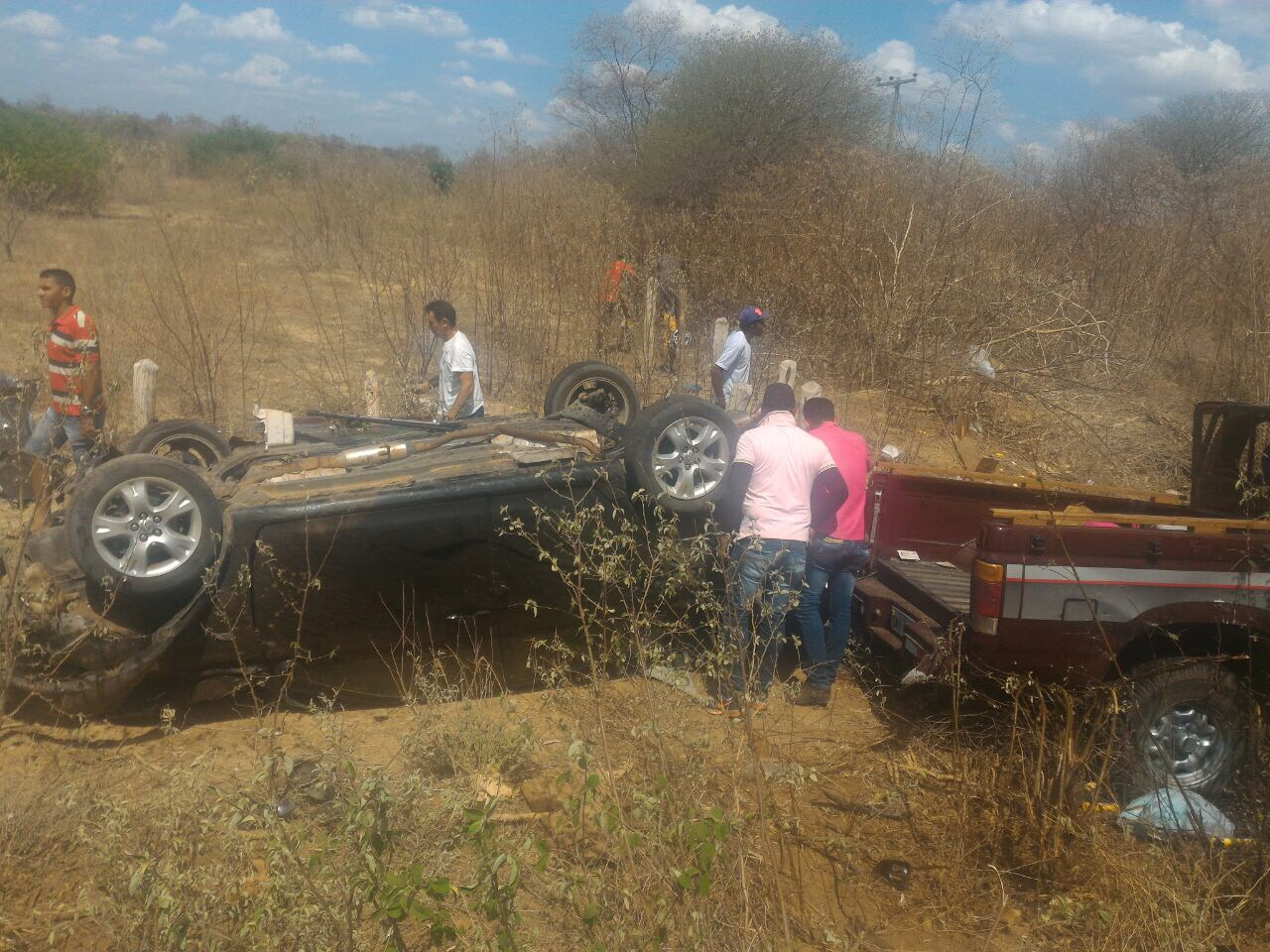 Duas pessoas morrem em grave acidente na estrada que liga São Raimundo Nonato  e São Lourenço