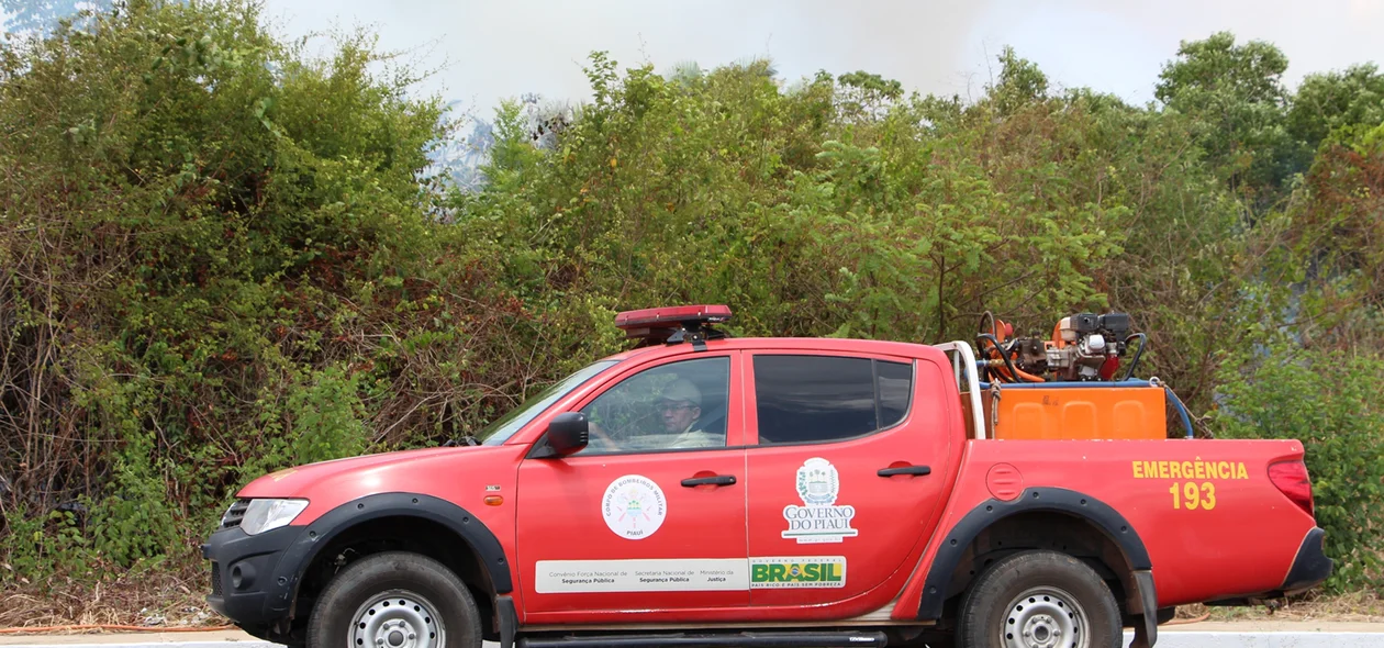Carro do Corpo de Bombeiros