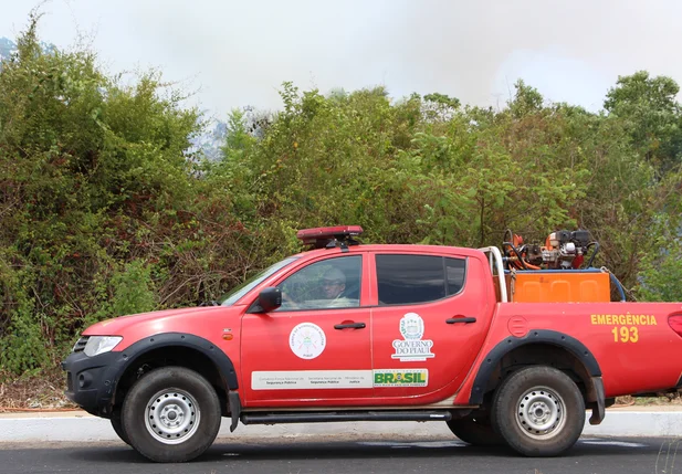 Carro do Corpo de Bombeiros