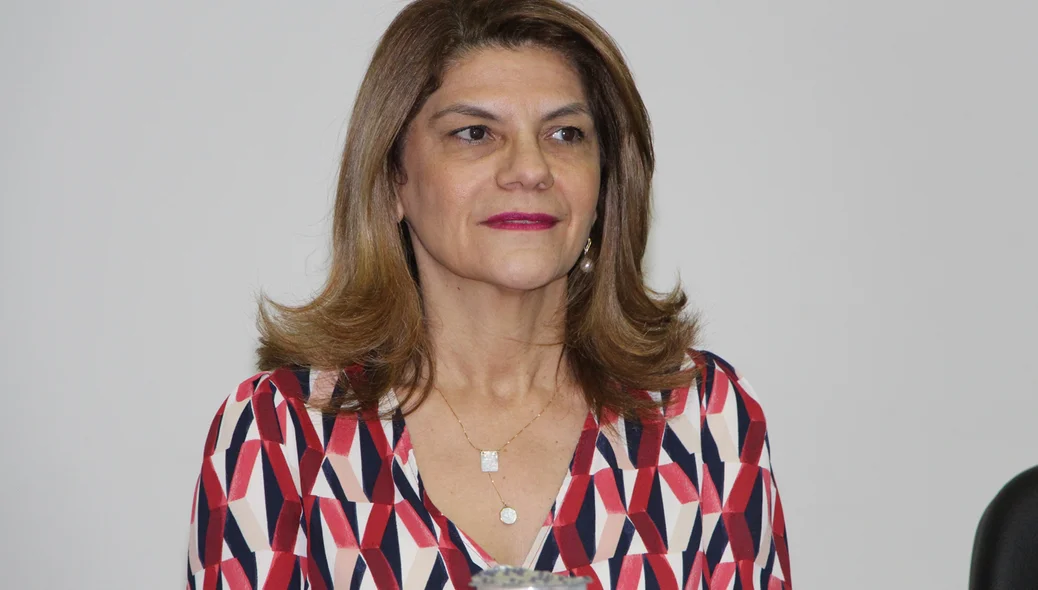 Nadir Nogueira, vice-reitora da UFPI