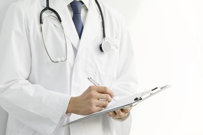 Médico é investigado por negar socorro a paciente