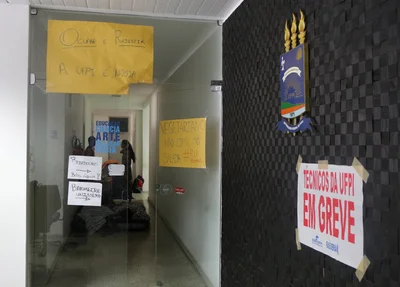 Reitoria da UFPI ocupada por estudantes