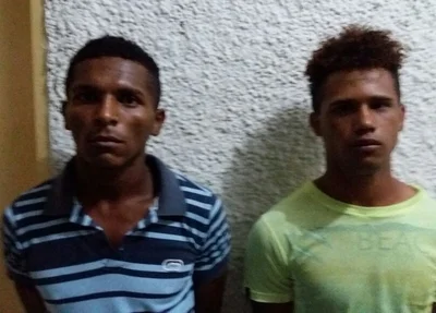Dupla é presa por porte ilegal de arma de fogo