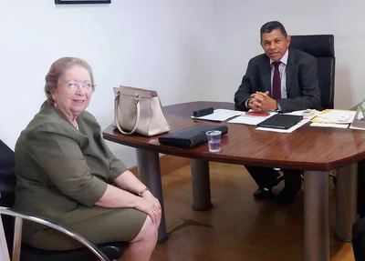 Tânia Bacelar e deputado João de Deus