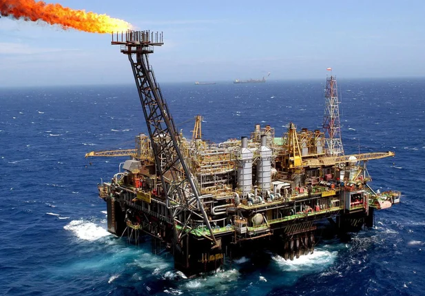 Receita de royalties do petróleo cai 29% neste ano