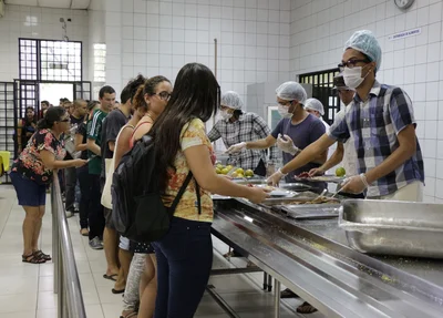 Estudantes da UFPI faz mobilização no RU