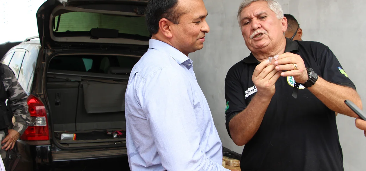 Secretário de Segurança, Fábio Abreu e delegado Menandro Pedro