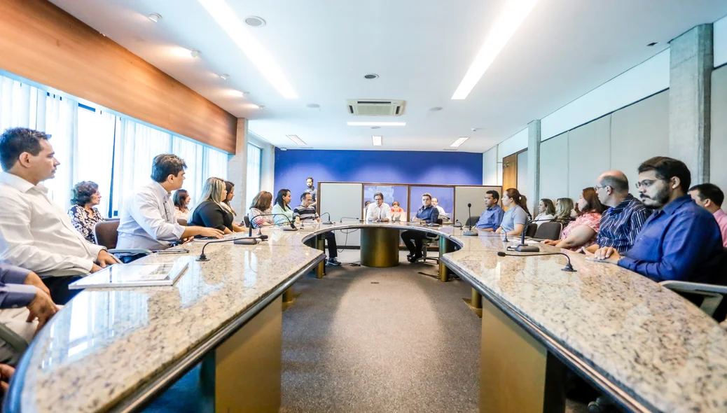 A reunião aconteceu no sebrae