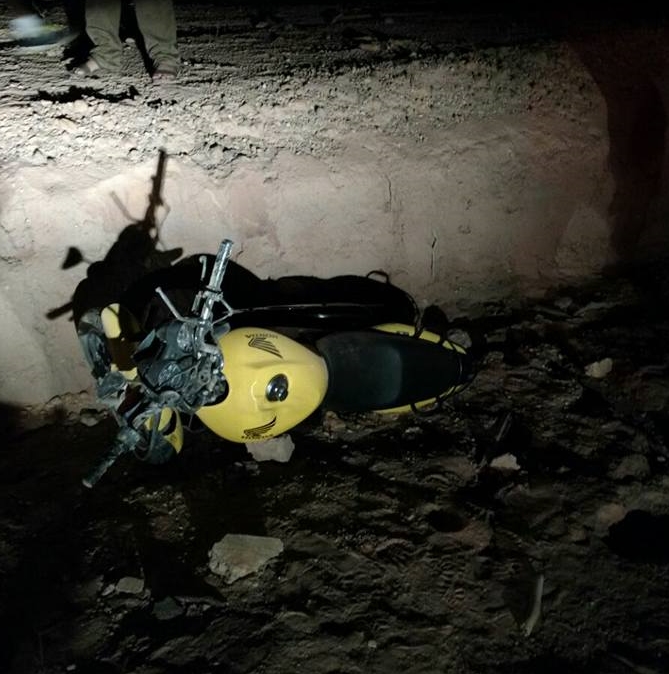 Motocicleta que foi roubada e usando durante a fuga
