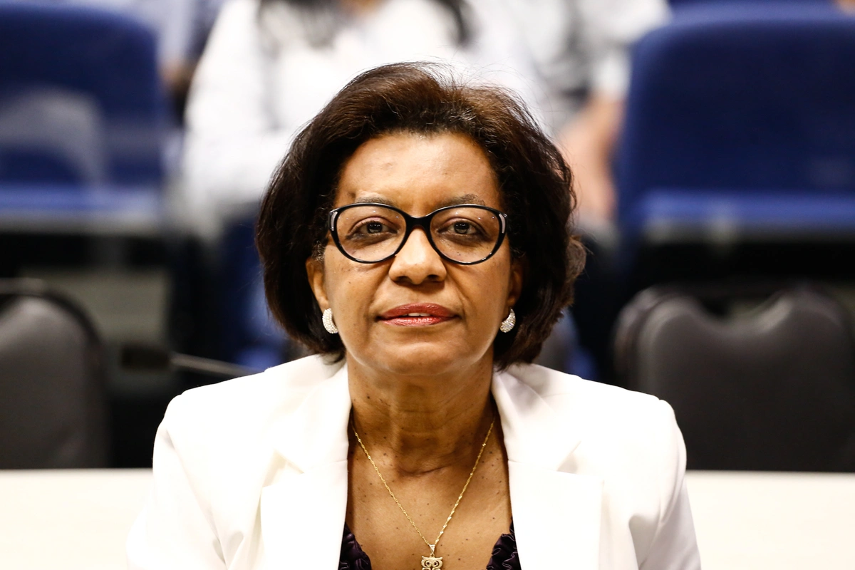 Vereadora Rosário Bezerra 