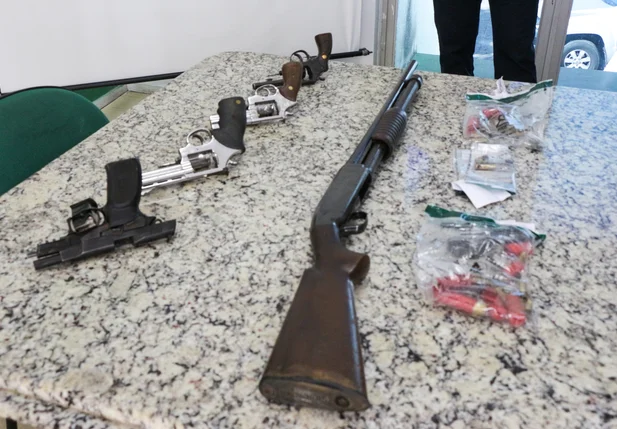 Armas apreendidas 