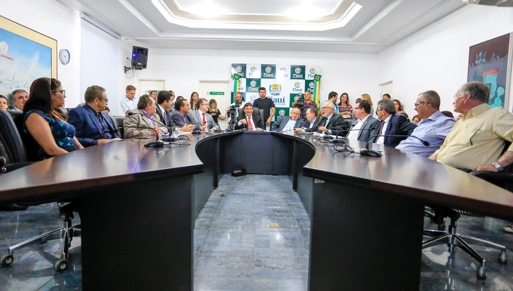 O evento aconteceu no salão azul