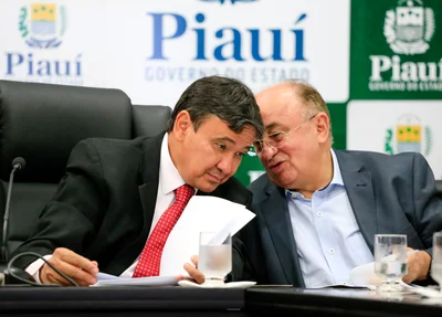 Wellington Conversando com o Deputado Federal Júlio César