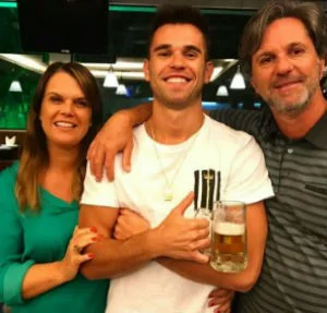 Caio Júnior e sua família
