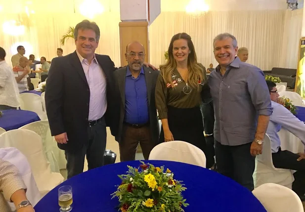 Ciro, Cesarino, Iracema e João Vicente