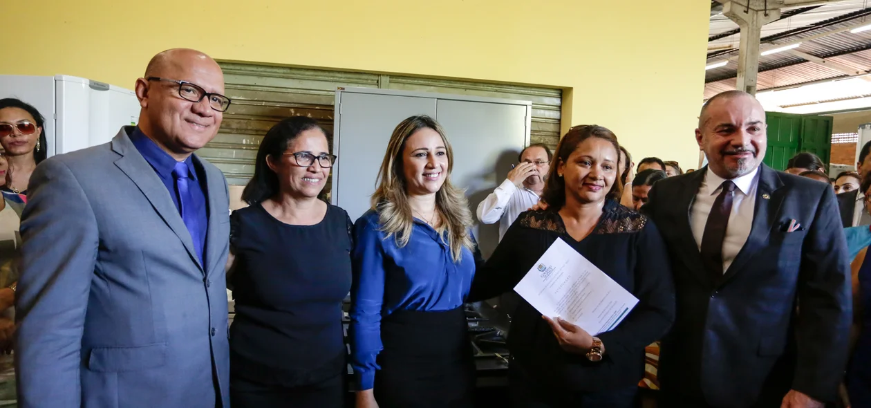 Autoridades  participaram da solenidade