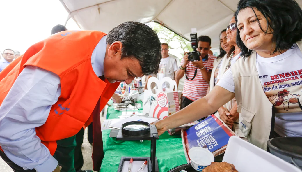 Campanha contra a dengue