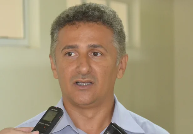 Professor Evandro Alberto vence eleições para diretor da Uespi, em Picos