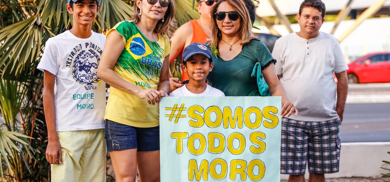 " Vem Pra Rua "