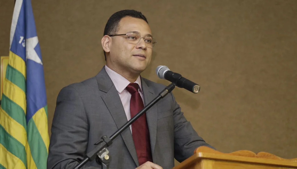 Delegado Riedel Batista