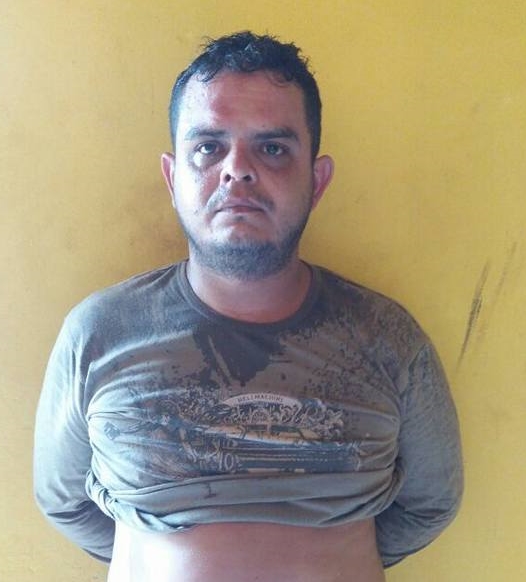 Homem é preso após arremessar pilhas e celulares para dentro do presídio de Esperantina