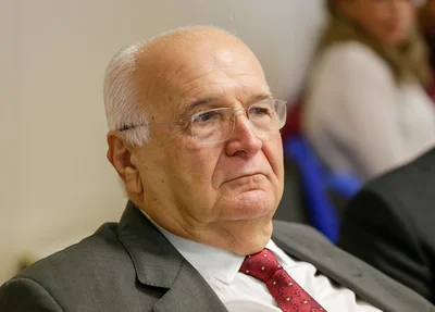 Luciano Nunes  preseidente do TCE