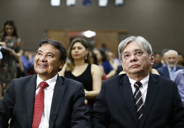Arimatéia Dantas é reconduzido ao cargo de reitor da UFPI 