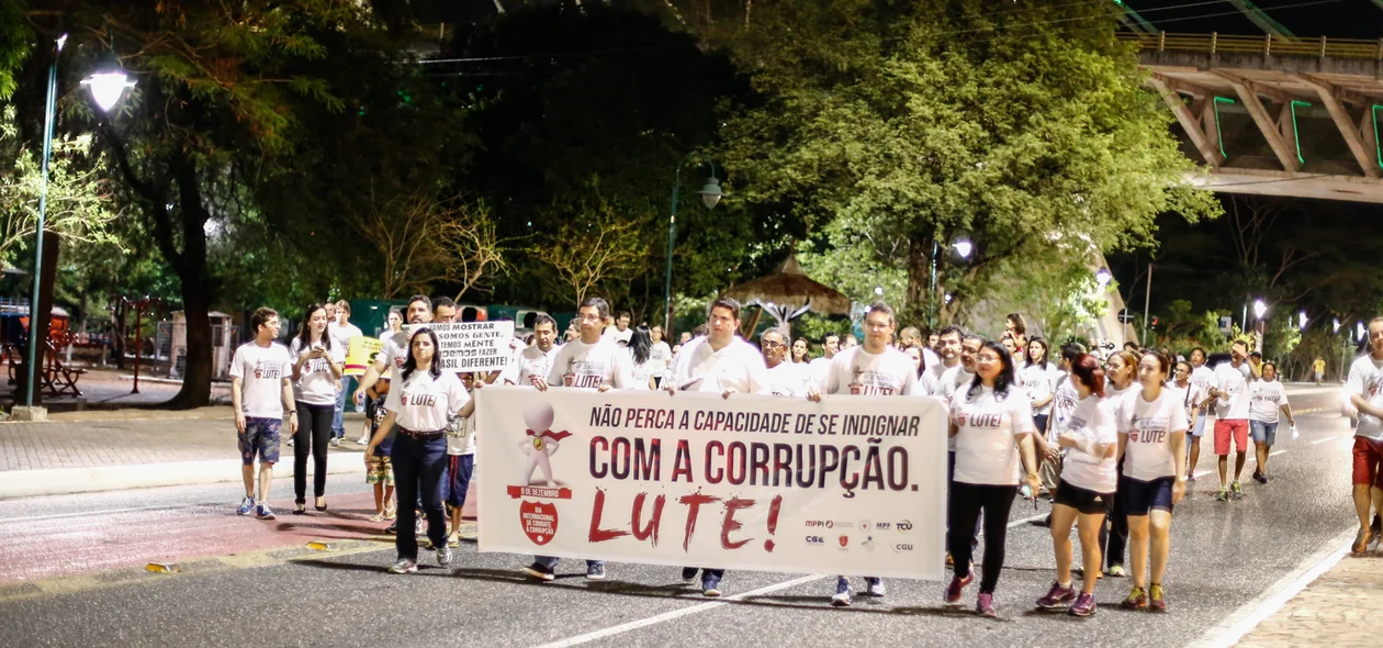 Caminhada Contra a Corrupção
