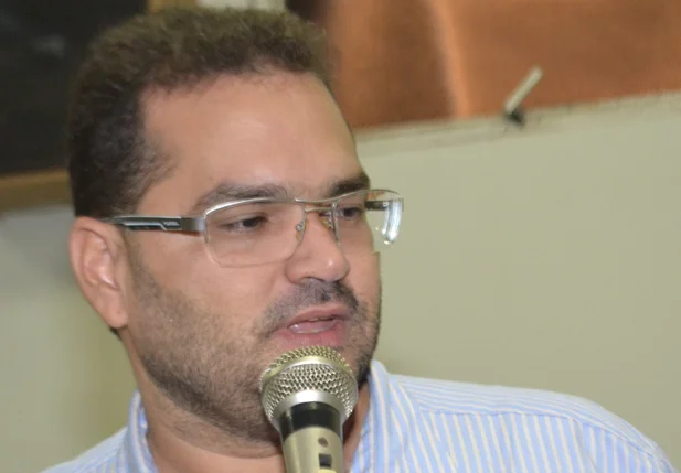 Empresário é cotado para assumir Secretaria de Administração