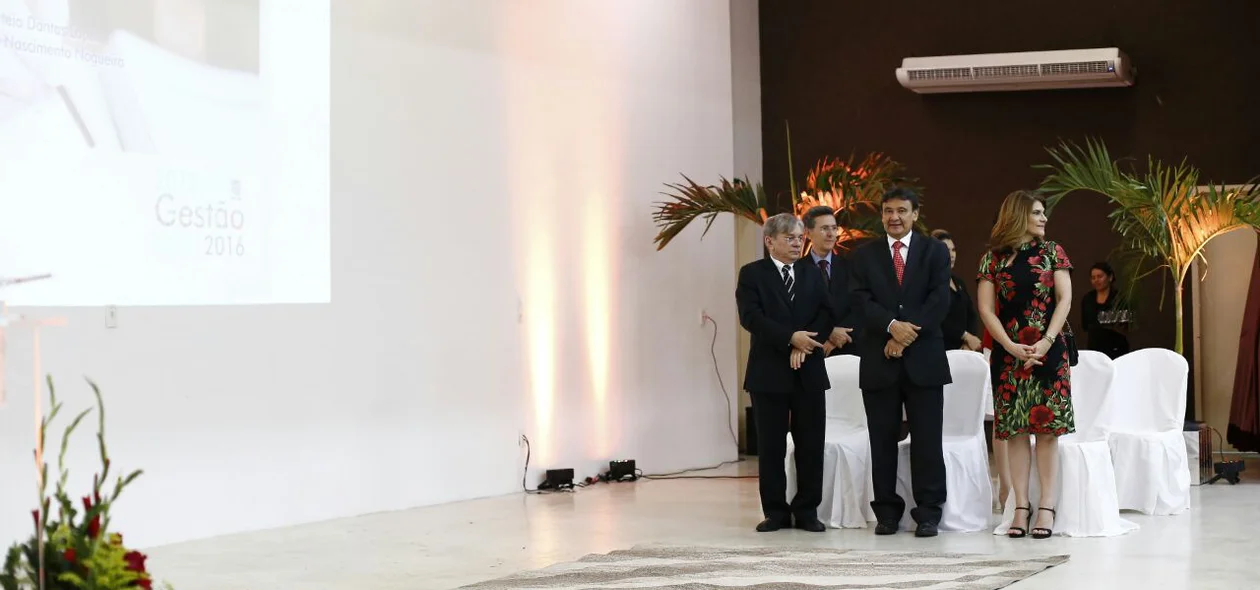 Reitor da UFPI Arimatéia