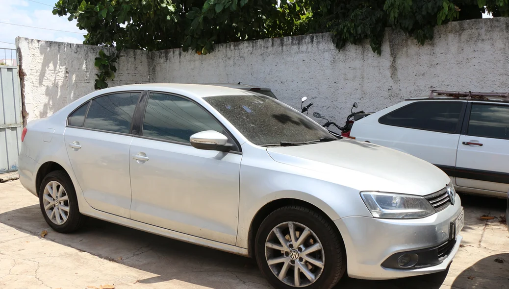 Carro apreendido na operação da Depre