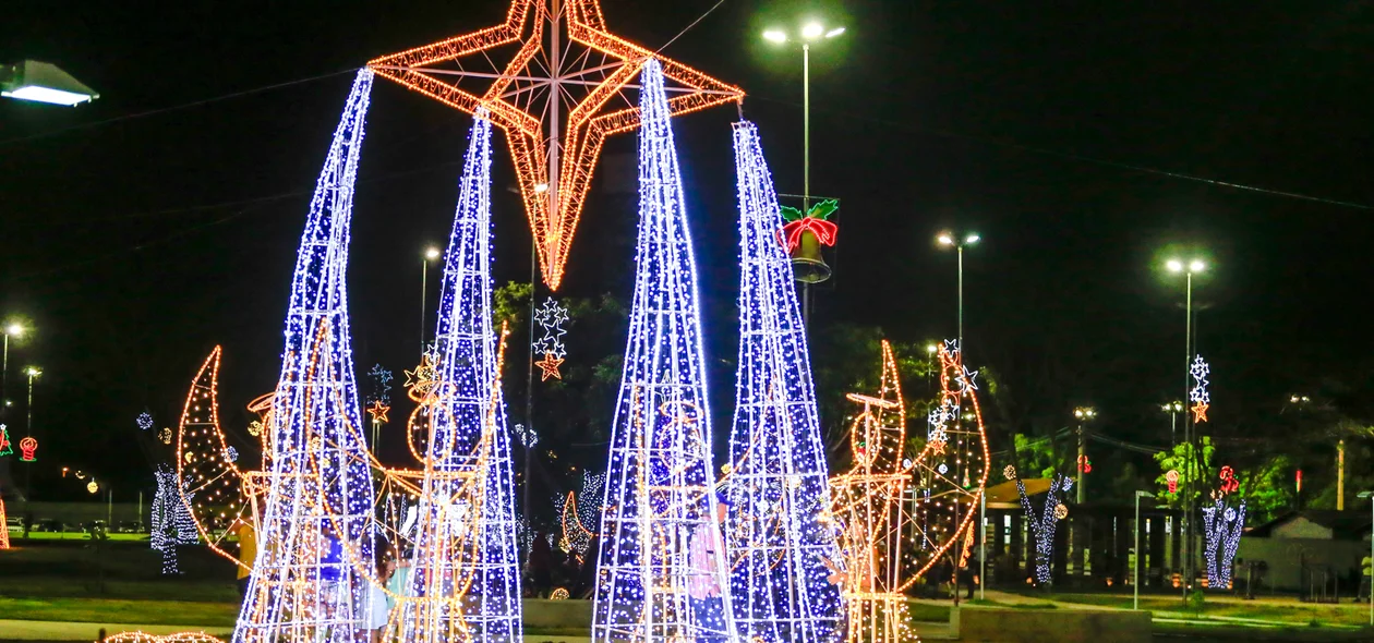 Decoração de natal no parque da cidadania