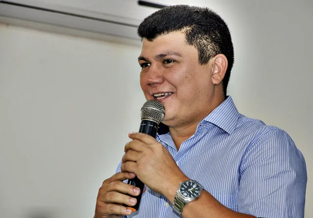 Rubens Vieira, prefeito de Cocal