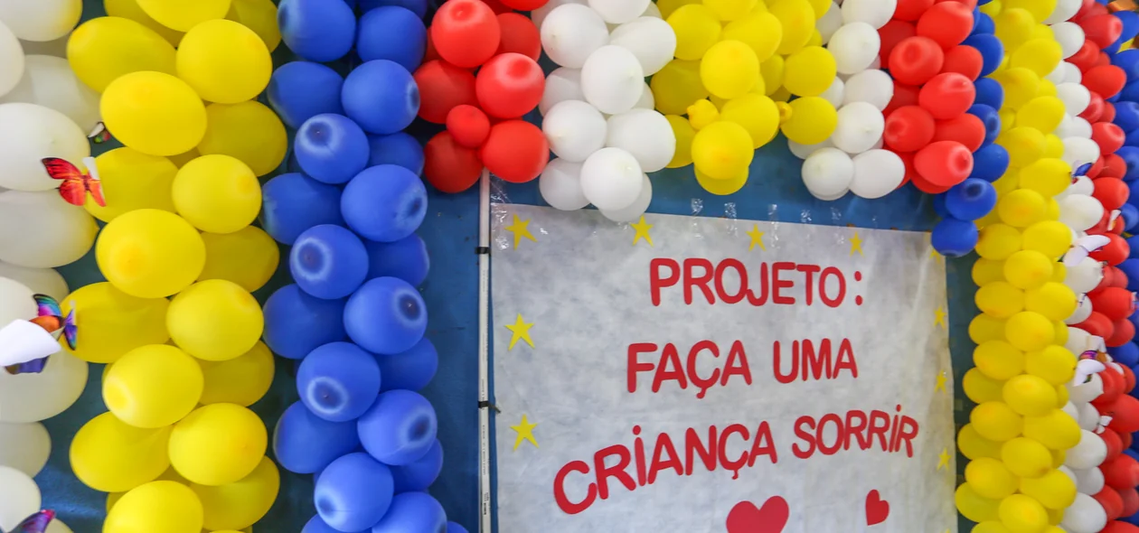 Projeto faça uma criança sorrir