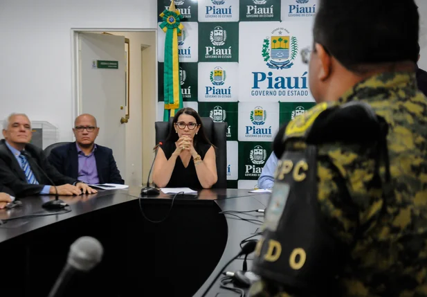 Reunião da Pec no Palácio do KarnaK