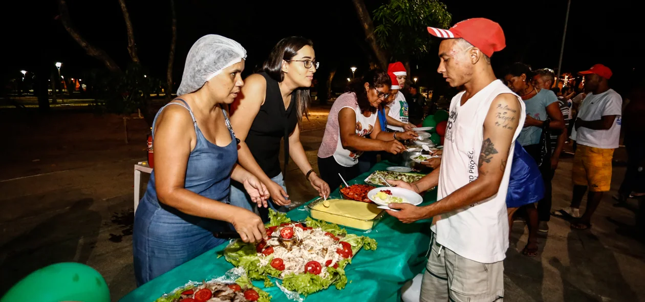 Jantar para pessoas carentes 