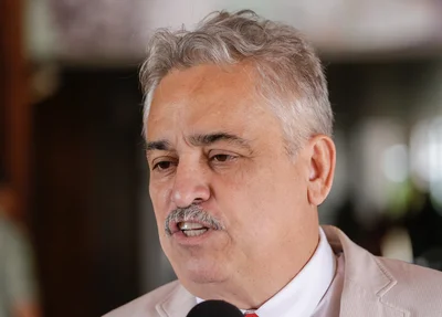 Robert Rios 