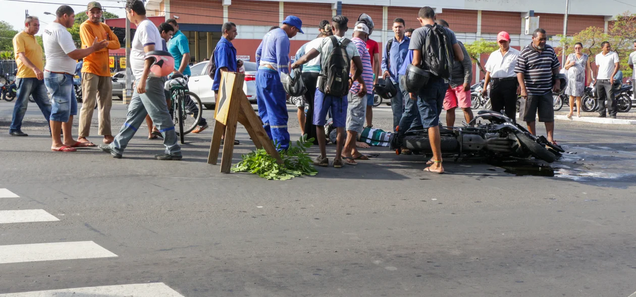 Acidente na avenida João XXIII