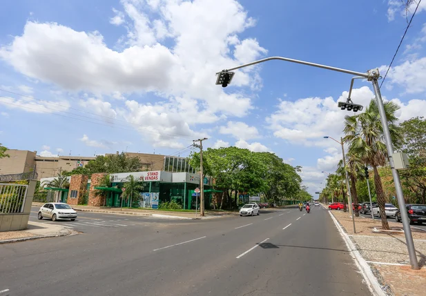 Avenida marechal Castelo Branco