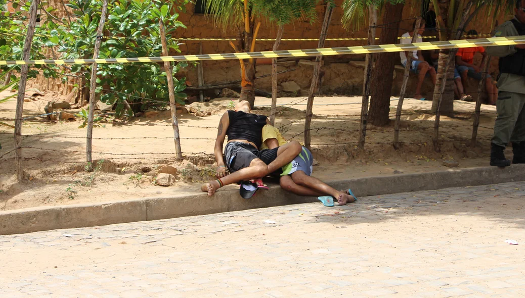 Irmãos foram mortos a tiros