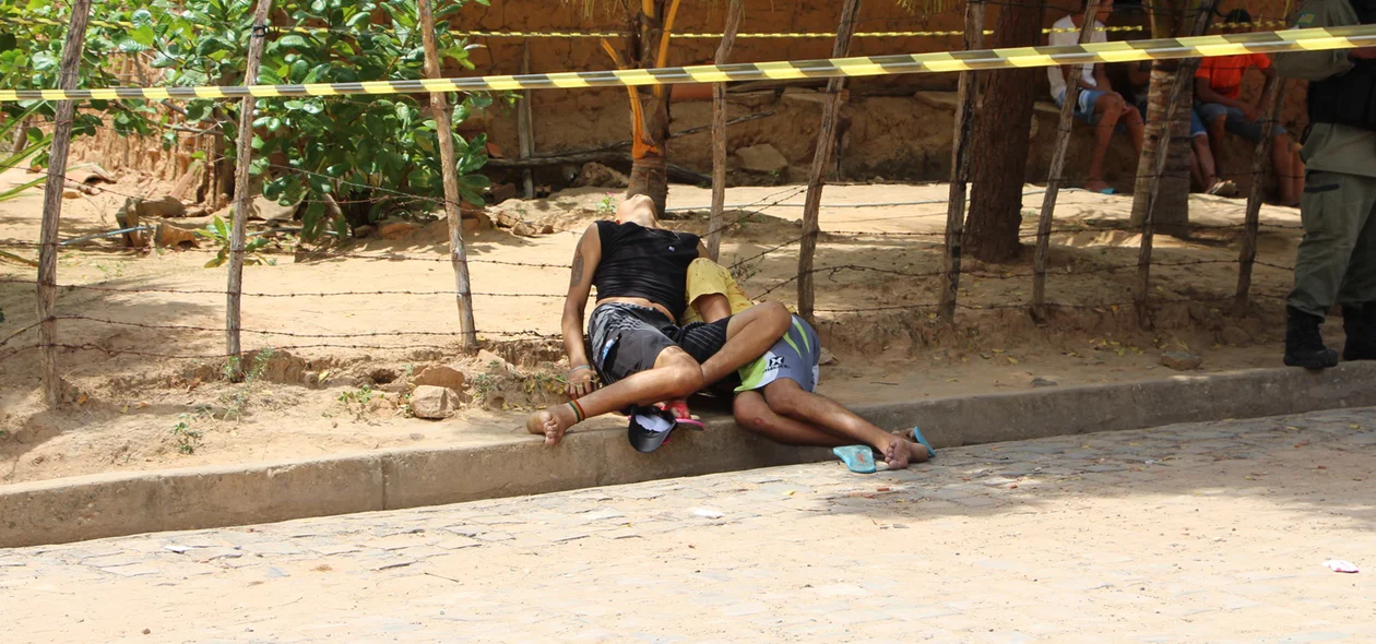 Irmãos foram mortos a tiros