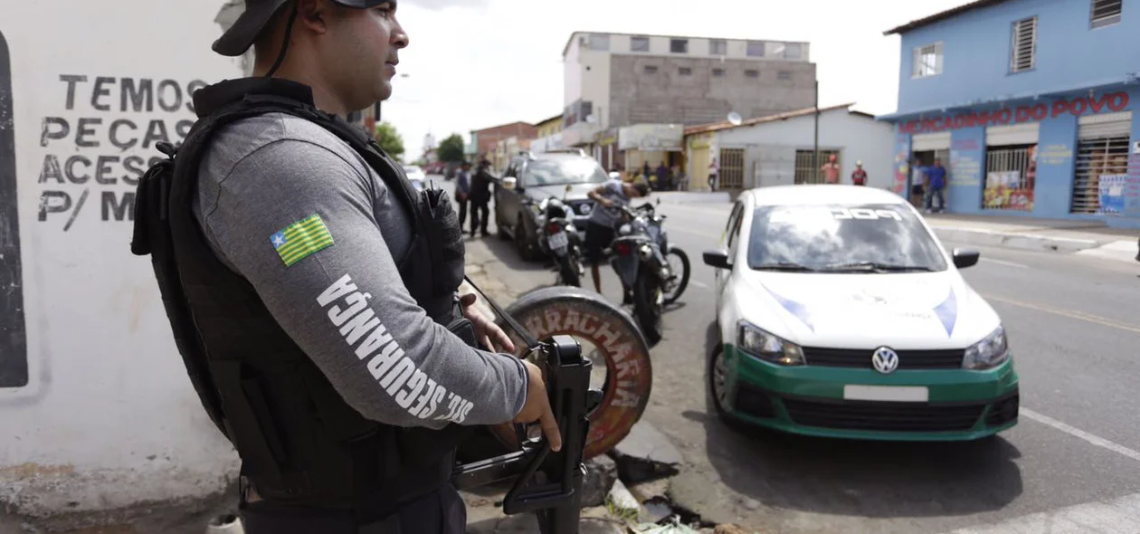 Operação no bairro Alto da Ressurreição