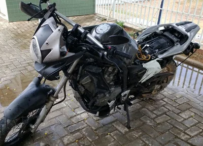 Uma das motocicletas envolvidas no acidente