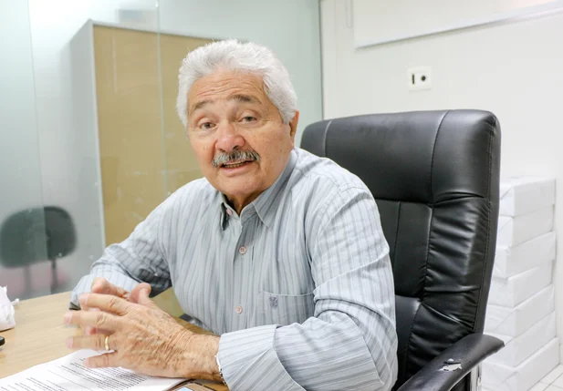 Elmano Férrer