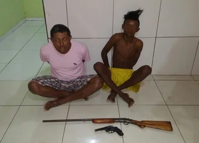 Vigias de boca de fumo são presos 