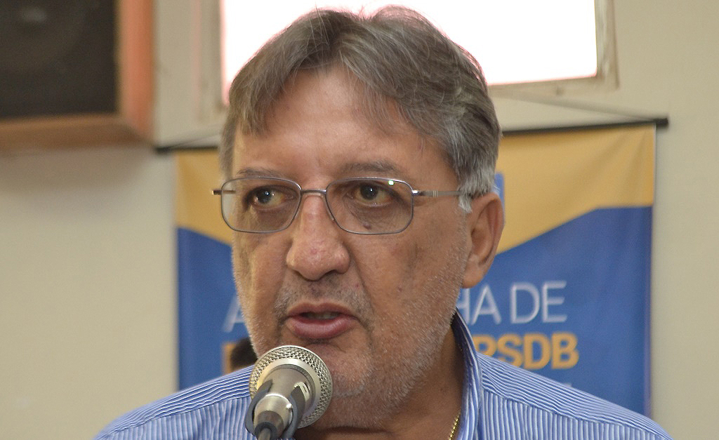 Carlos Luís (PSDB) anuncia candidatura a presidência da Câmara de Picos