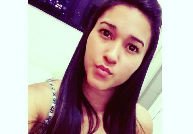 Carolina dos Anjos Cardoso
