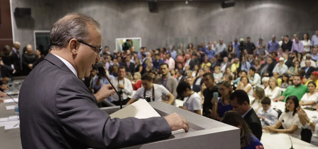 Discurso do prefeito reeleito Firmino Filho