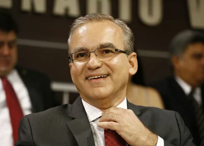 Firmino Filho tomou posse como prefeito