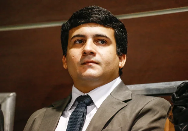 Deolindo Moura  
